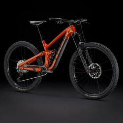 Trek Slash 7 Deore/ XT kerékpár (2023)